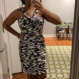 NWOT Carmen Marc Valvo Silk Dress